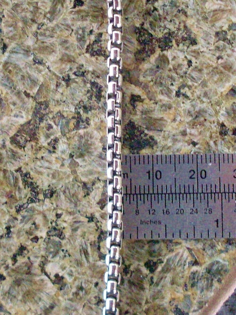 Current Item - David Yurman 3.6 mm - 32 inch Box Chain - 14K YG Hang Tag - Picture 4 of 8